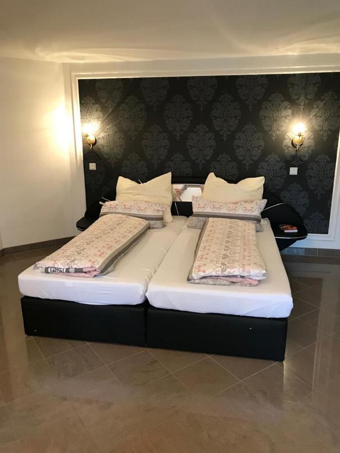 Friedensoase Apartment Ebensfeld ภายนอก รูปภาพ